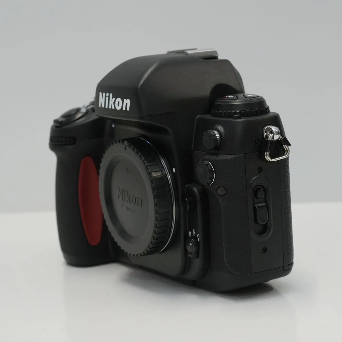 高い品質 Nikon 動作確認済 買取評価 F100 ボディ- / ニコン ボディ