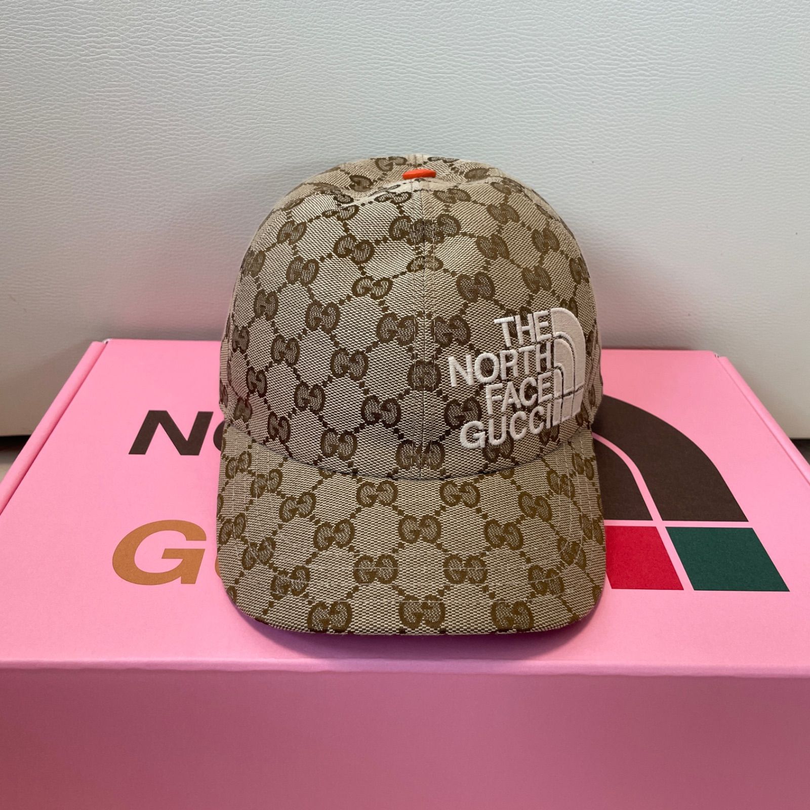 GUCCI THE NORTH FACE ベースボールキャップ Gucci x North Face Hat Baseball Cap size XL 59cm Unisex Logo NWT