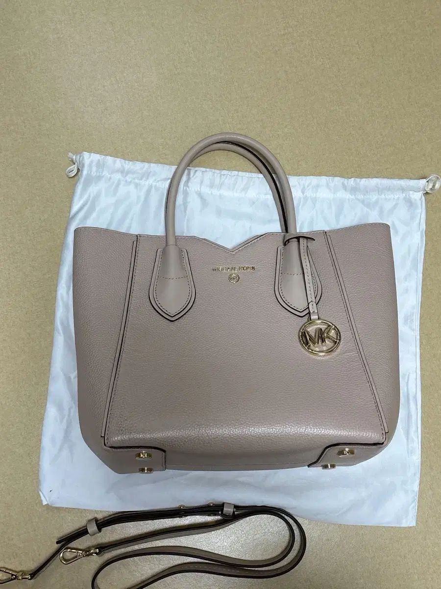 MICHAEL KORS マイケル コース