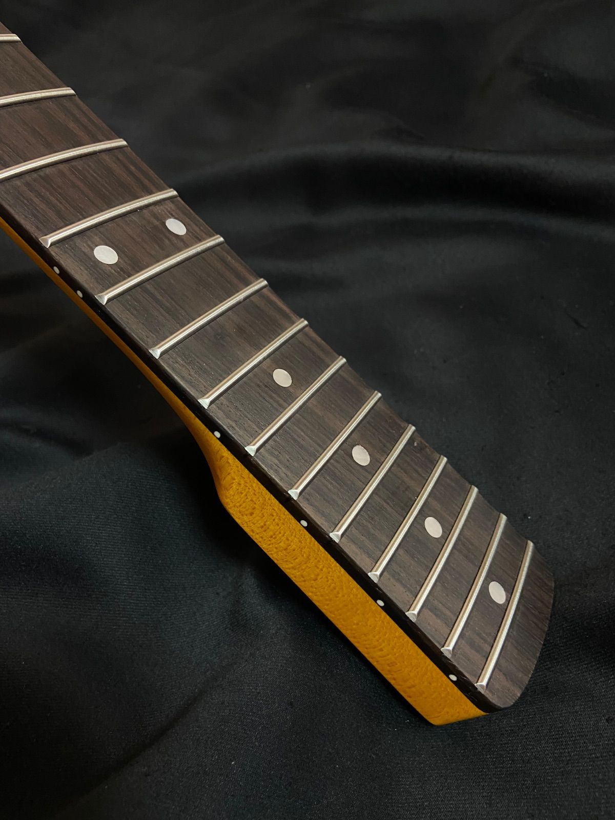 ストラトキャスタービンテージネック（No25）ビンテージカラーニトロ