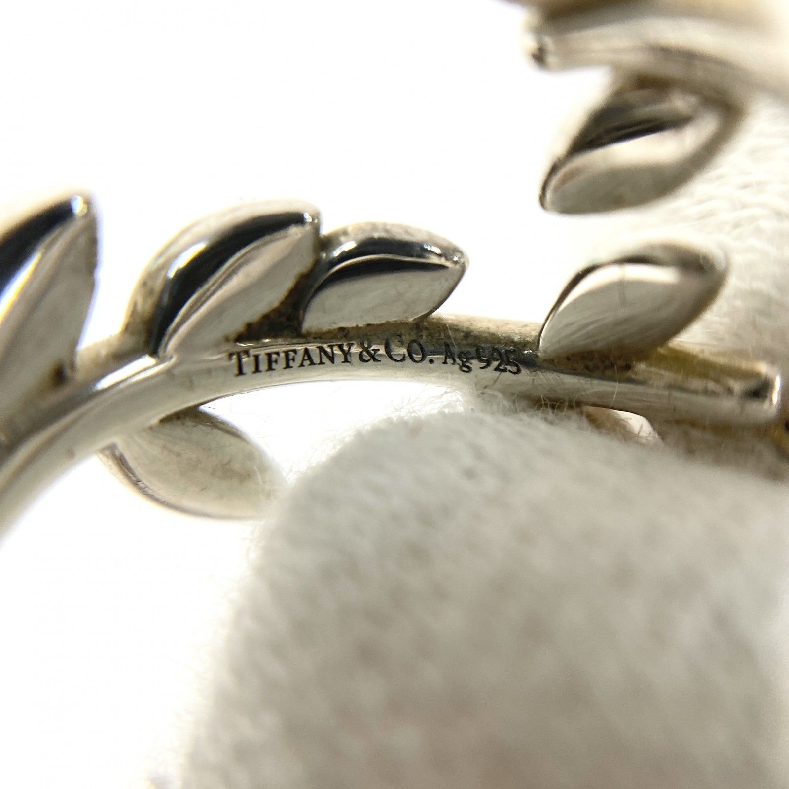 美品 ティファニー Tiffany レディース オリーブ リーフ バイパス 