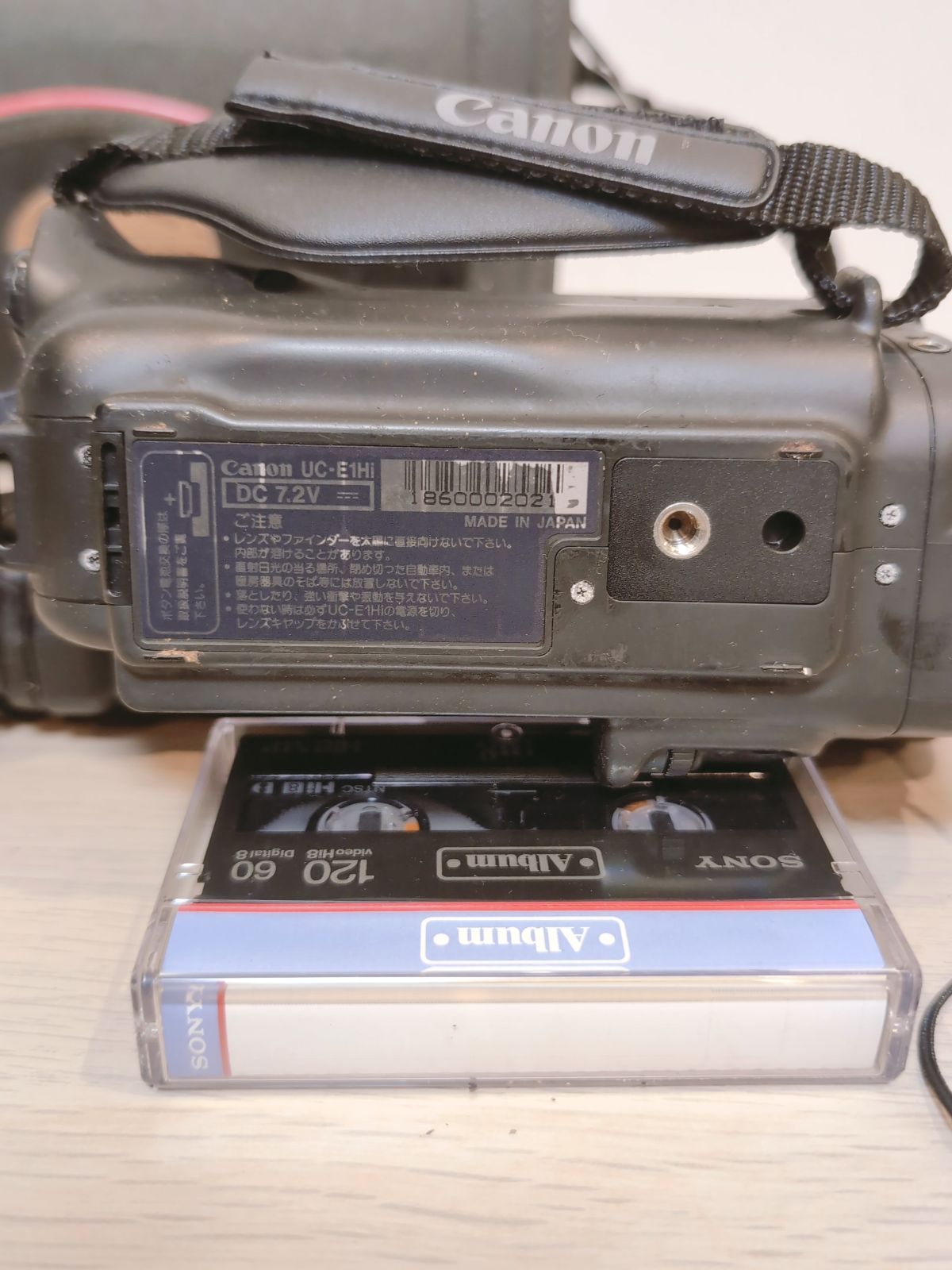 Canon UC-E1Hi ビデオカメラ本体 動作未 ジャンク品
