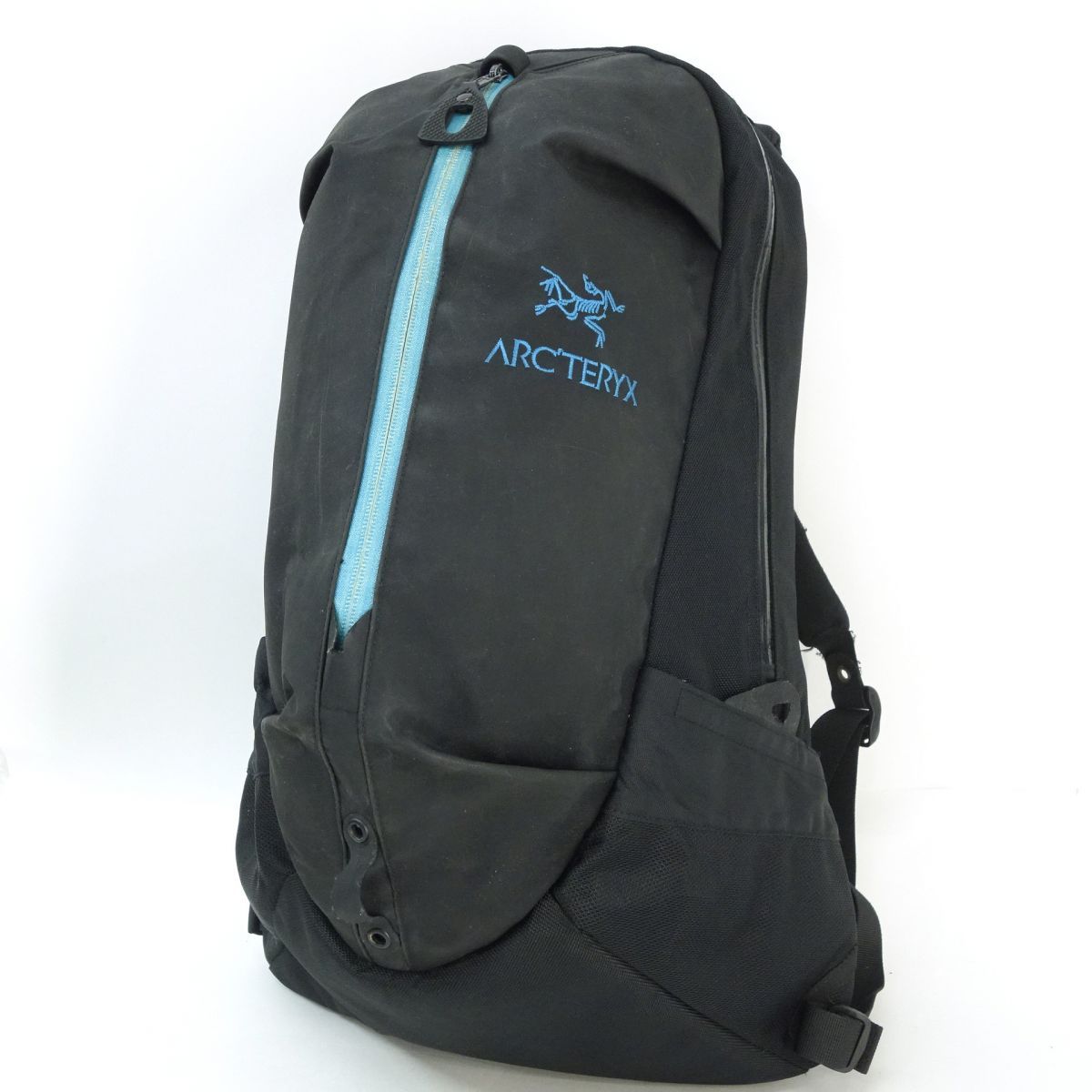 アークテリクス アロー22 リュック バックパック 黒 刺繍 大容量 A4