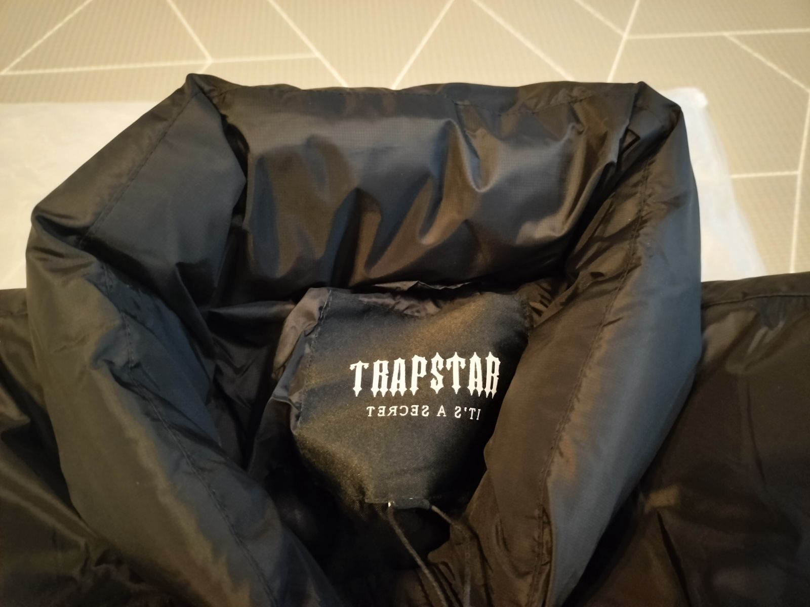 正規品【Trapstar Loon】It