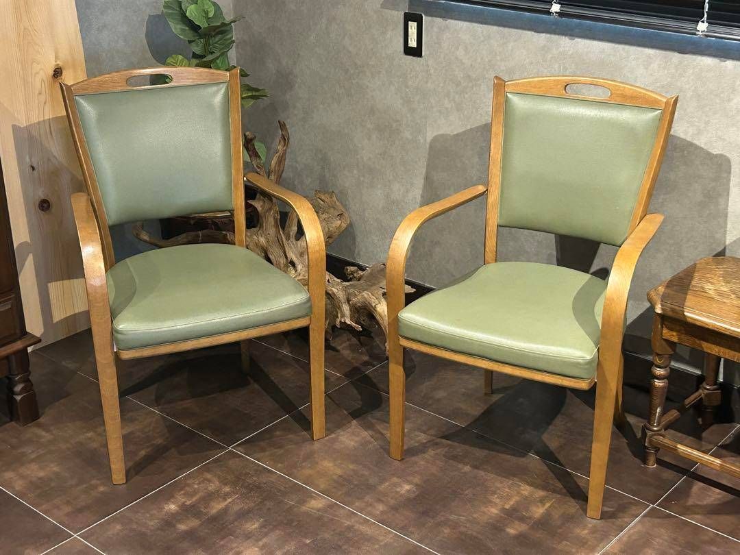 ①カリモク　karimoku アームチェア　アンティーク　ヴィンテージ SZ カリモク家具 karimoku アームチェア グリーンレザー ヴィンテージ SZ