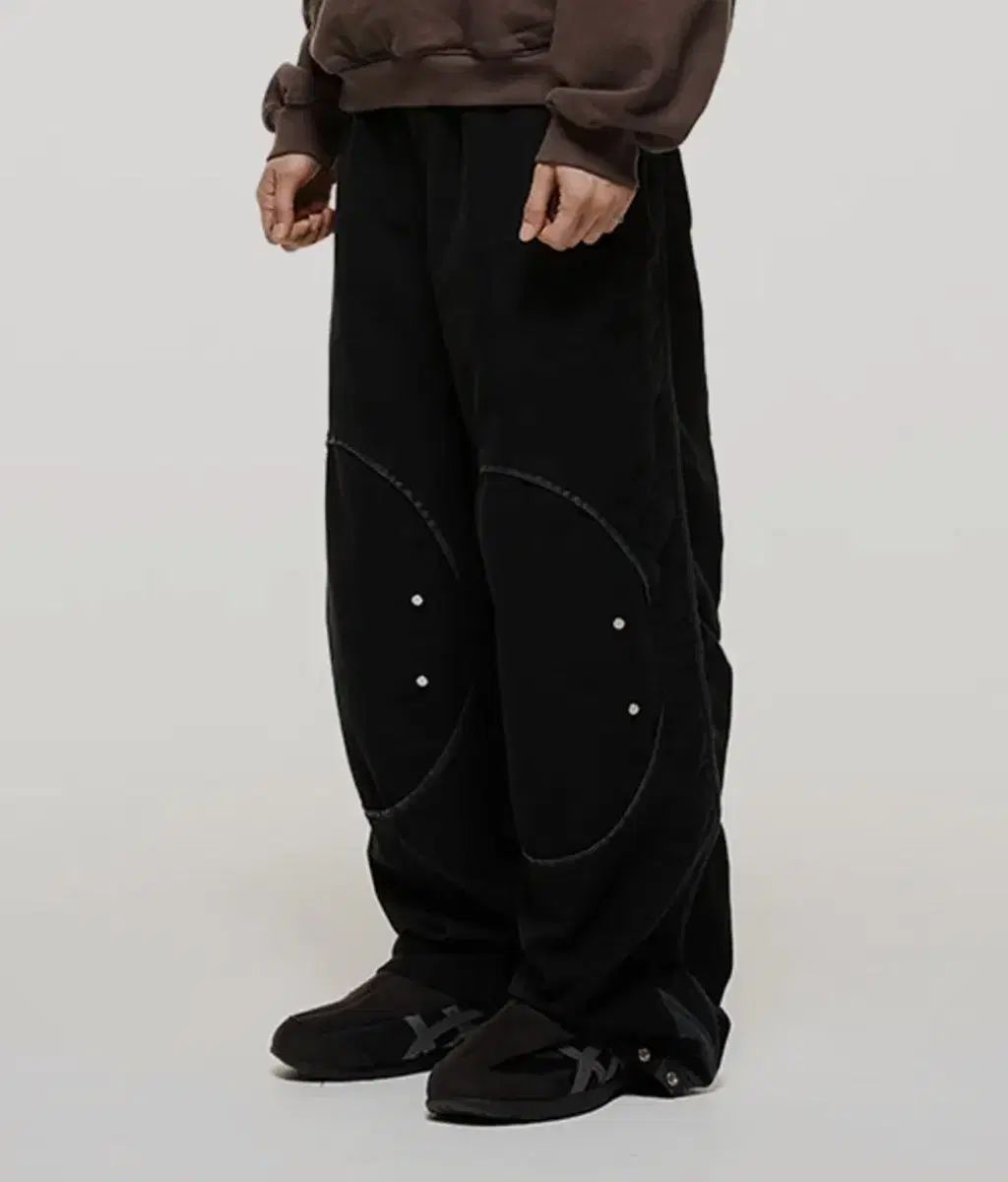 THECOLDESTMOMENT ザコールデストモーメント リベット パンツ