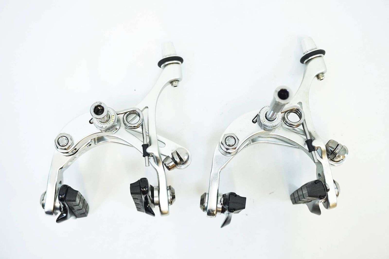 CAMPAGNOLO カンパニョーロ