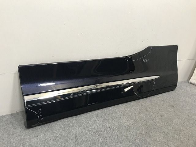 ヴェルファイア/アルファード 30系/AGH30W/35W/GGH30W/35W