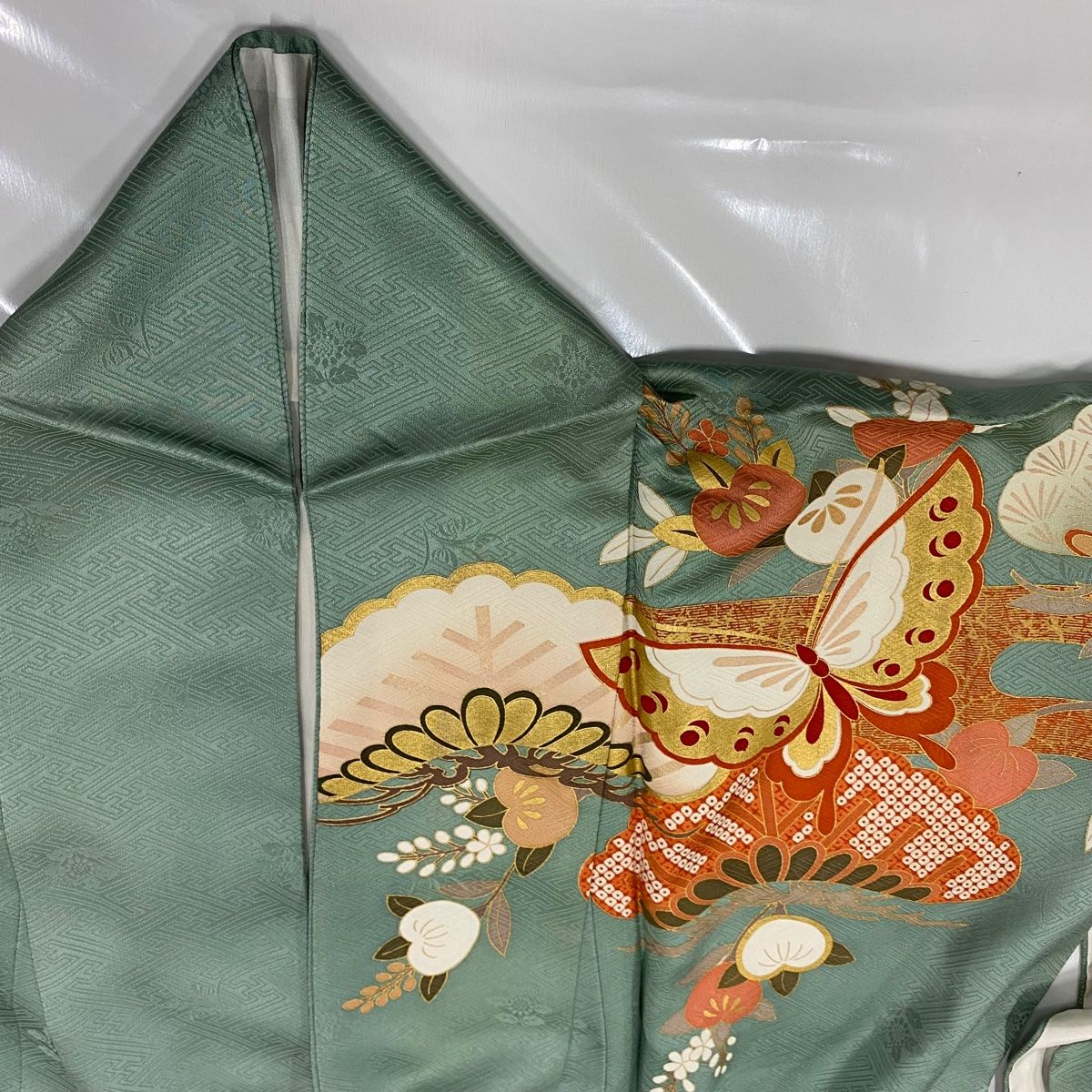 振袖 身丈160cm 裄丈65cm M 袷 蝶 笠松 金糸 金彩 灰緑 正絹 秀