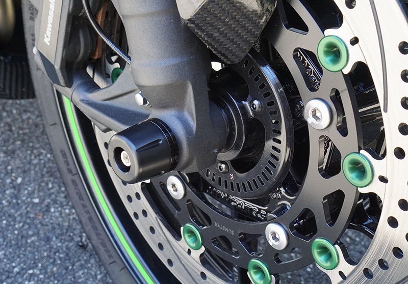 NINJA ZX-25R ZX-4R フロント アクスルスライダー 黒 SNIPER