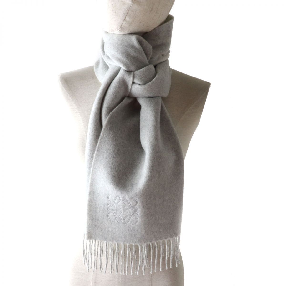 ロエベ マフラー カシミヤ混 アナグラム刺繍 ロゴ フリンジ