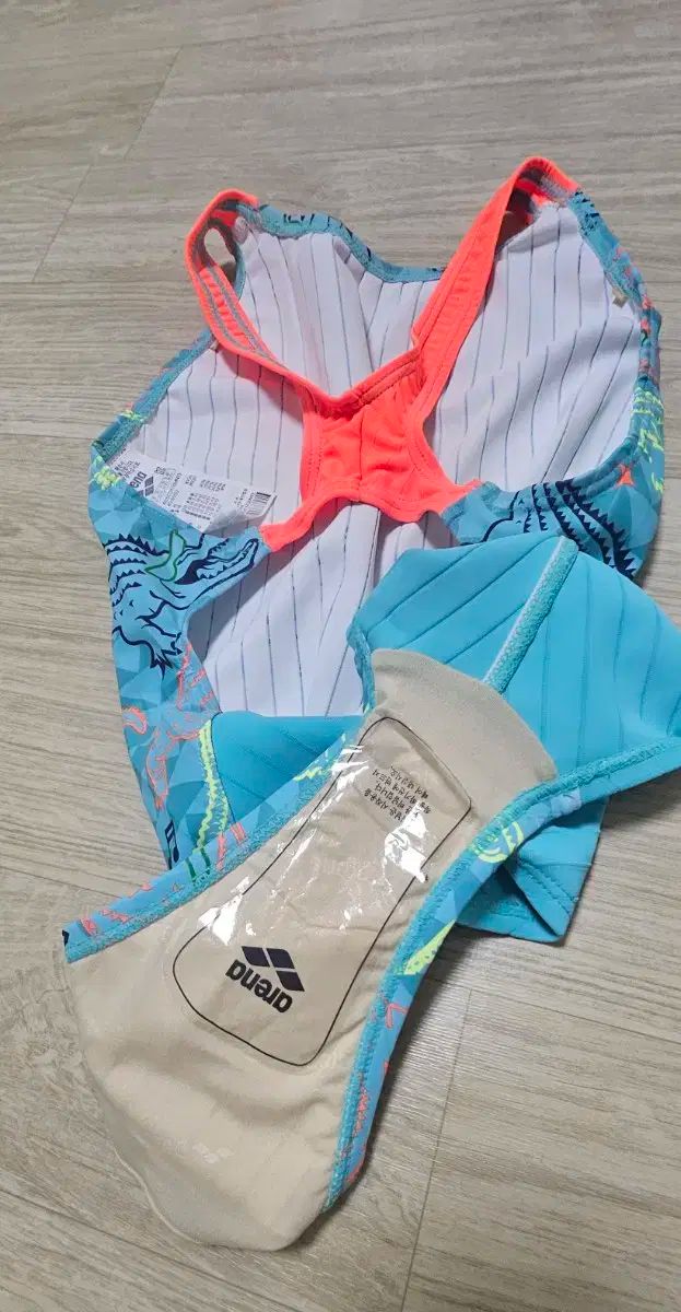 y10 未使用 サンシーカー 三愛水着楽園 リゾートワンピース M