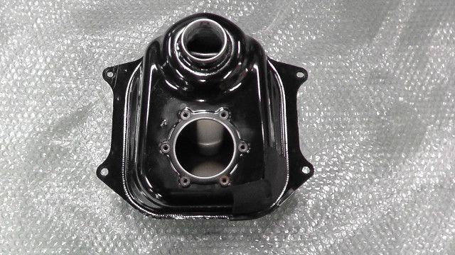 カブ(CUB)90 カスタム HA02-1687xxx の ガソリンタンク