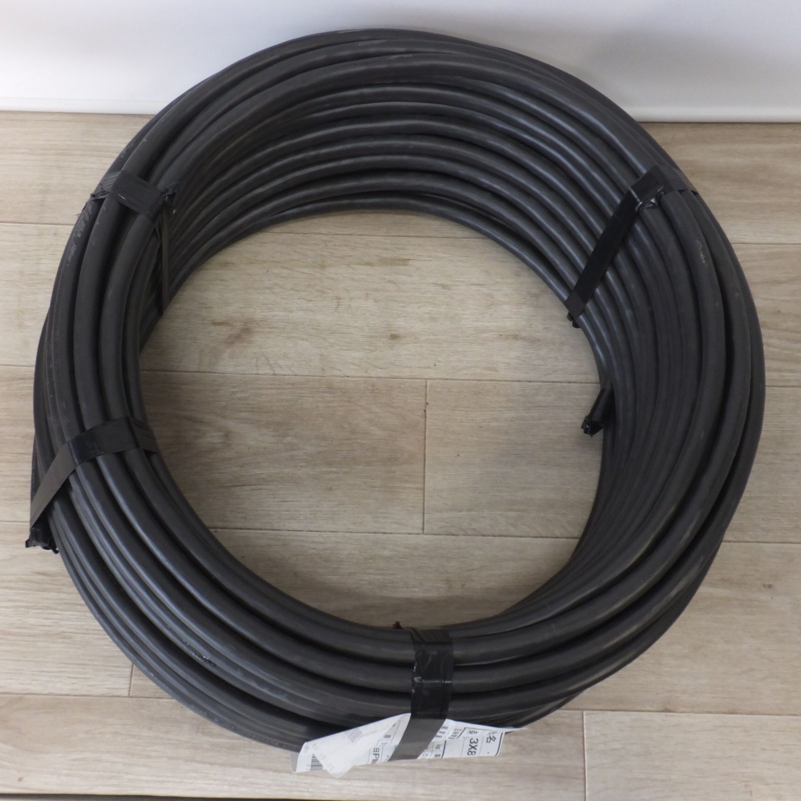 矢崎 YAZAKI 600V架橋ポリエチレン絶縁ビニルシースケーブル 600V CV 3X8 B 50M 総質量 17kg