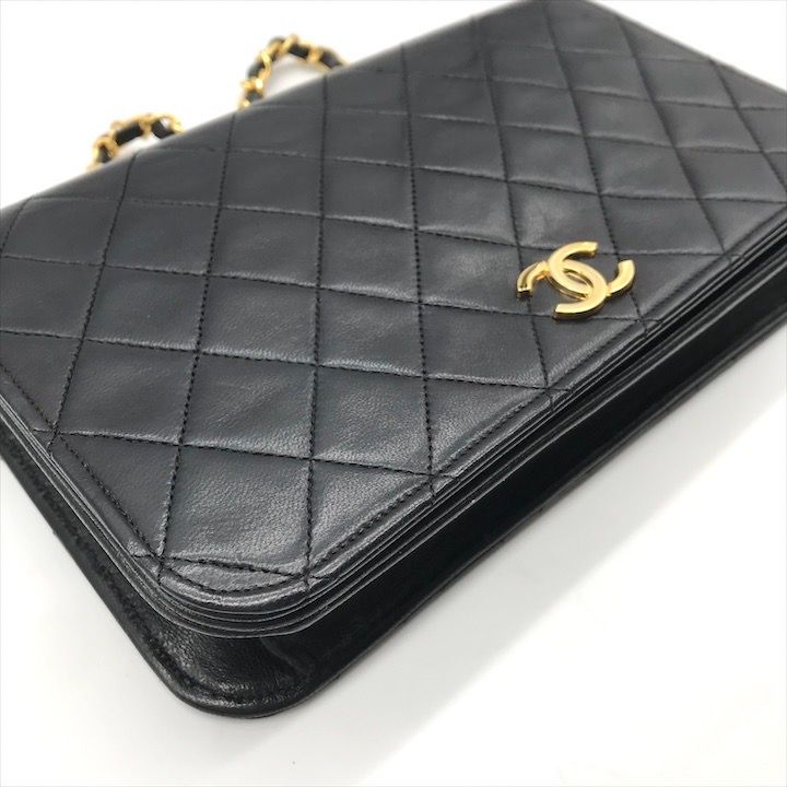 良品 CHANEL シャネル ココマーク マトラッセ ラムスキン プッシュロック チェーン ショルダー バッグ ブラック レディース a6713 CHANEL（シャネル） マトラッセ ココマーク プッシュロック チェーン