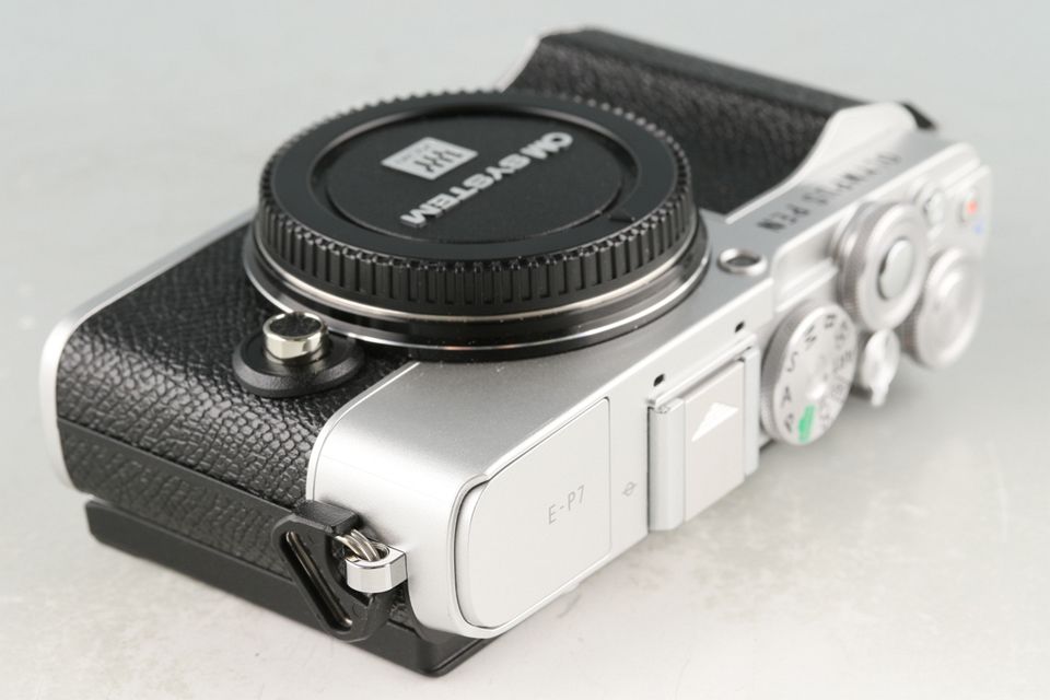 E-P7 Mirrorless
