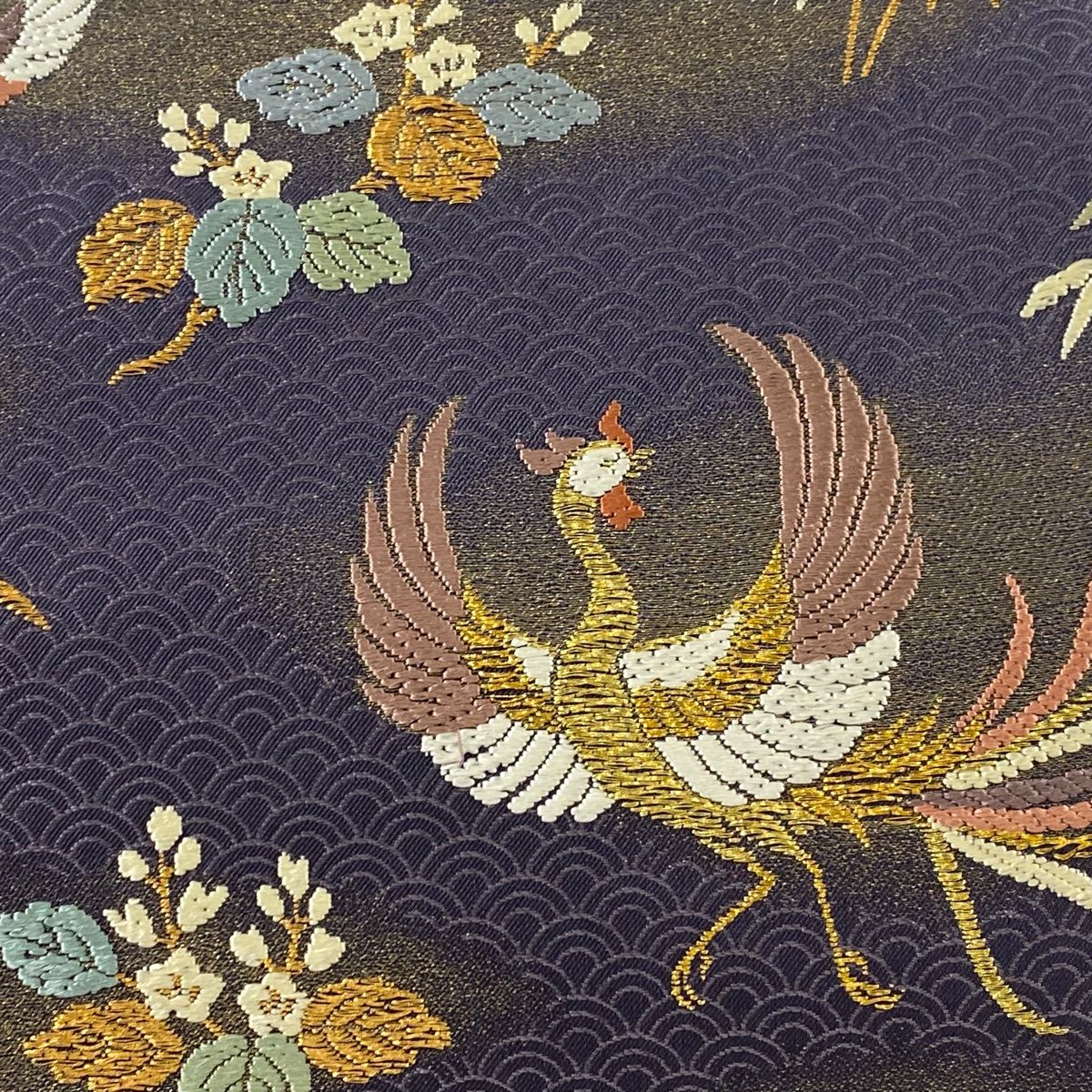 山口美術織物 有職菱取桐竹鳳凰文 唐織 袋帯 金糸 正絹 六通 桐箱付 Q803 山口美術織物 有職菱取桐竹鳳凰文 唐織 袋帯 金糸 正絹 六通 桐箱付 Q803