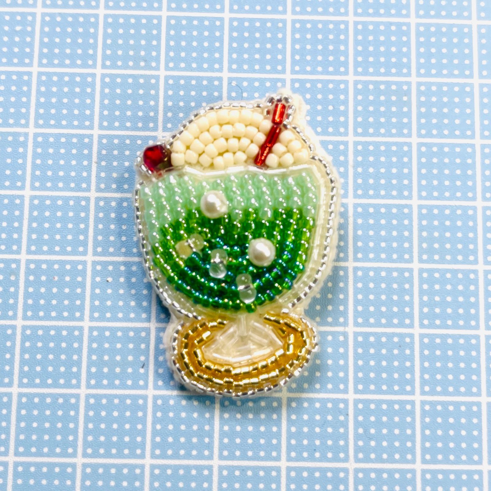 イルカメ 魔女ハット クリームソーダ ビーズ 刺繍ブローチ イルカメ様 専用 魔女ハット クリームソーダ ビーズ 刺繍ブローチ