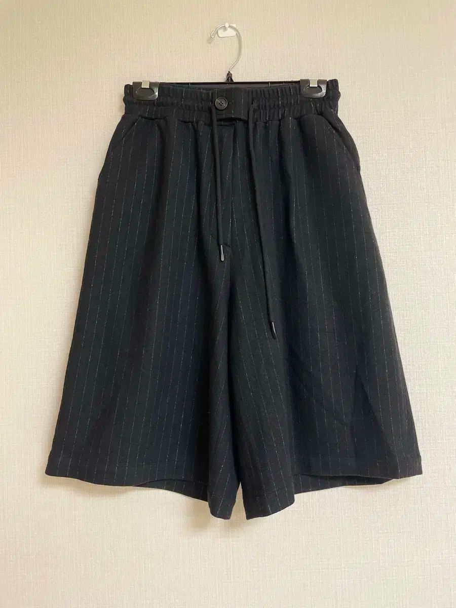 THE ILMA Theilma ストライプ バミューダ パンツ
