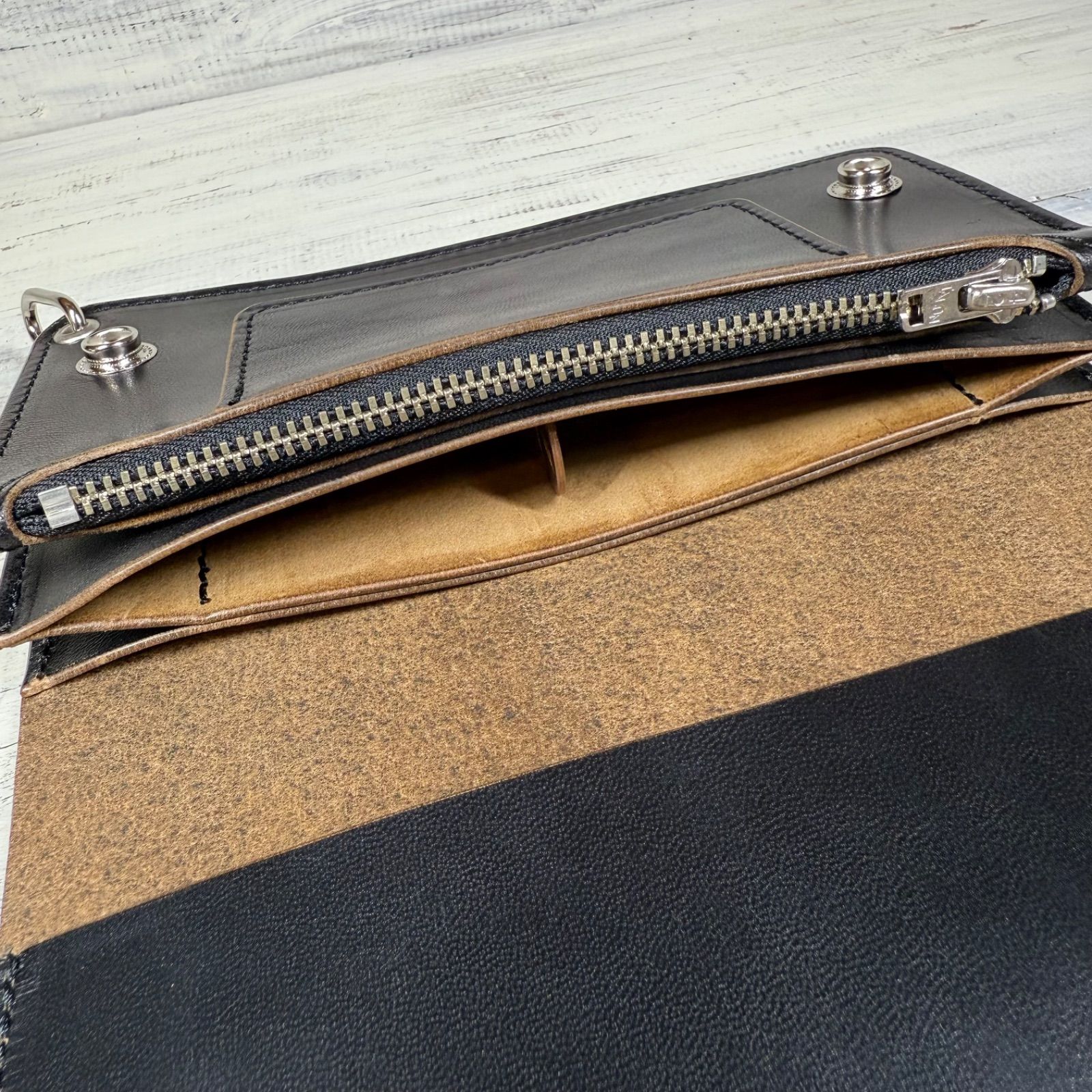 トラッカーウォレット ロング 3層】 ホースバット シルバー TALON