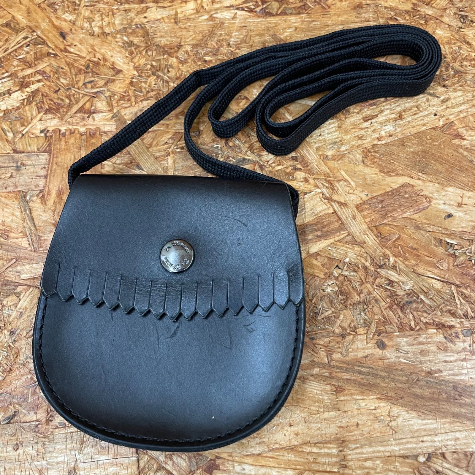 Dr.Martens LUX FRINGE COIN HOLDER ブラック レザー ドクターマーチン 