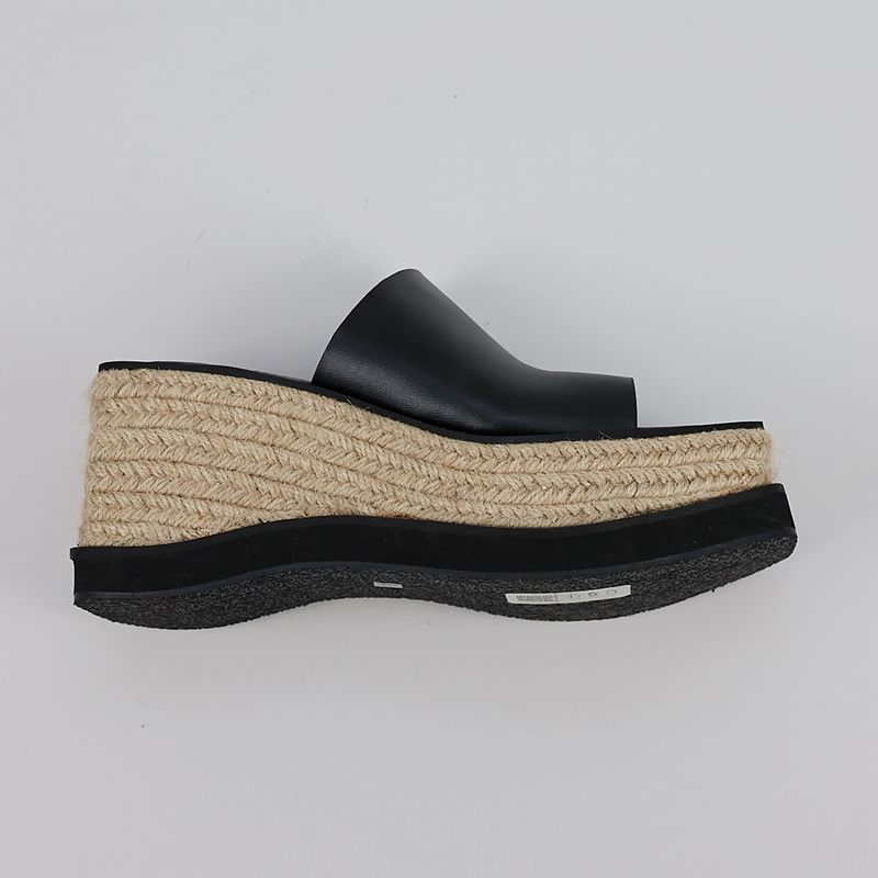 トップショップ (Topshop) レディース サンダル・ミュール シューズ・靴 Gina Strappy Flat Sandal With Ankle Tie In Silver (シルバー) トップショップ レディース サンダル シューズ Topshop Perrie chunky