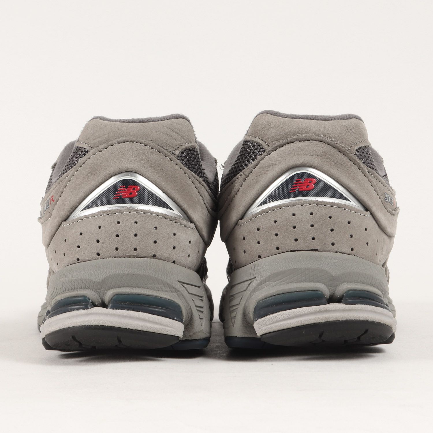 NEW BALANCE ニューバランス サイズ:US9.5(27.5cm) / ML2002 RA