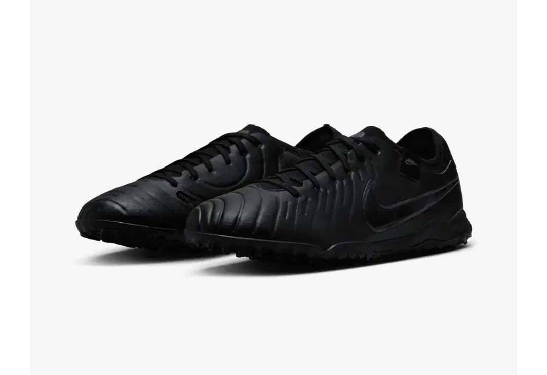 NIKE(ナイキ) ティエンポ レジェンド 10 プロ TF 43360