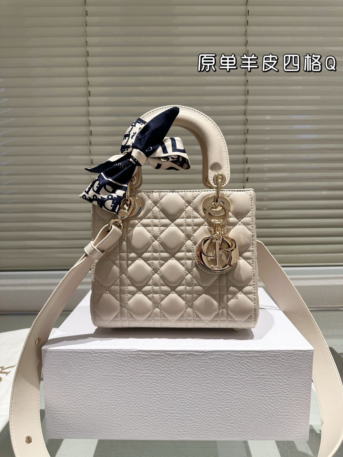 今日 Dior Lady Dior Bag ディオール レディー ディオール バッグ 羊皮