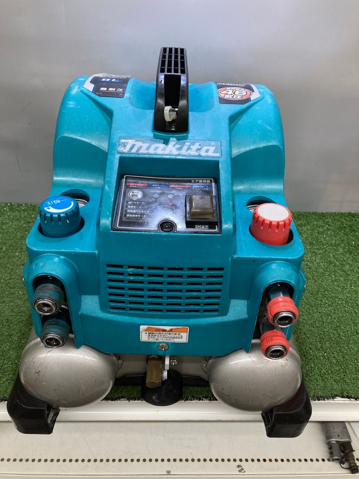 中古品】【0921】☆makita(マキタ) 常圧/高圧エアコンプレッサ 中古品】【0921】☆makita(マキタ) 常圧/高圧エアコンプレッサ
