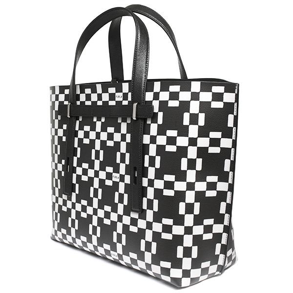 クラウン用ねんたんガード✴︎YAY✴︎ クラウン用ねんたんガード✴︎YAY✴︎ 18クラウン燃料タンクガード