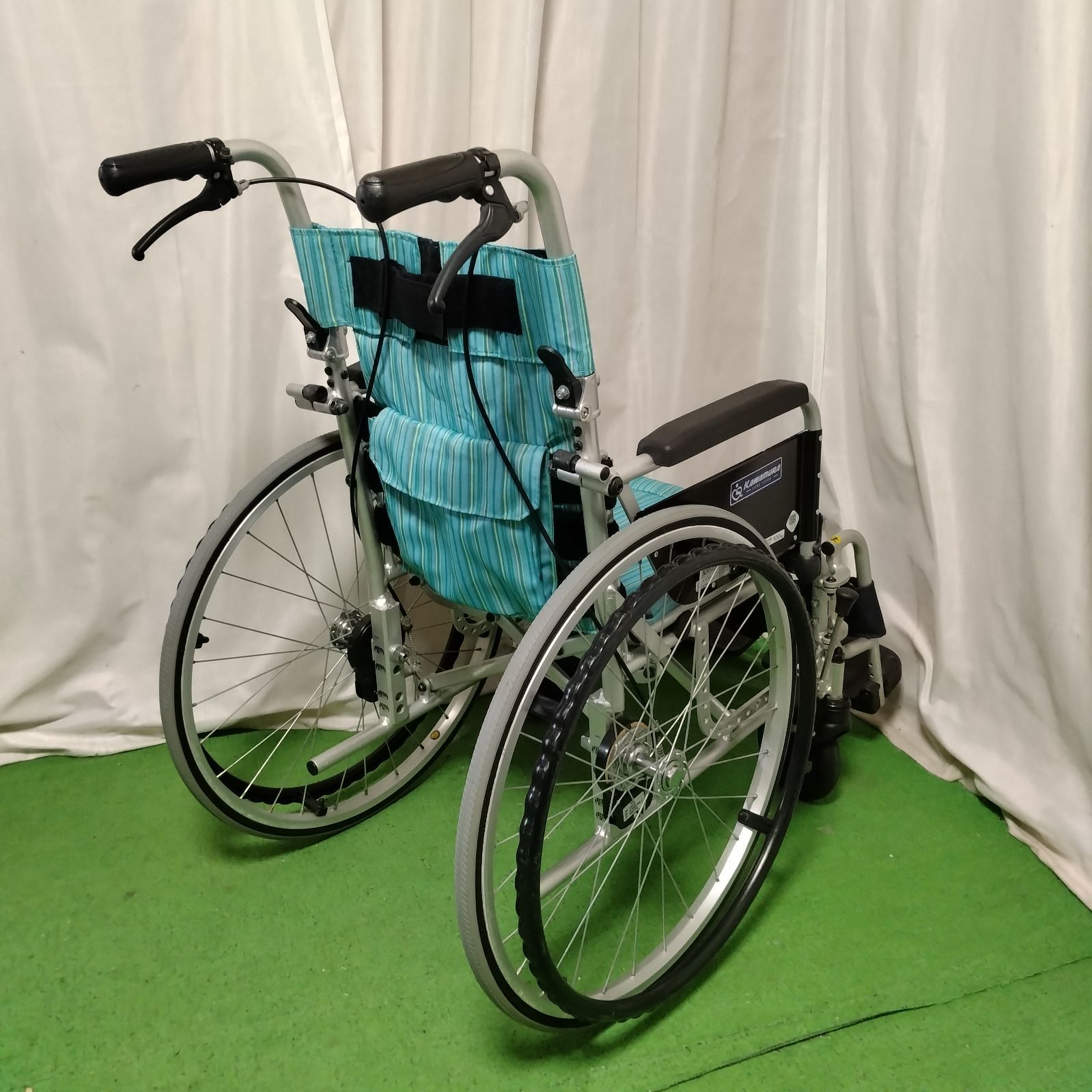 WC-12632）カワムラサイクル KA822L-40B-MS ノーパンクタイヤ