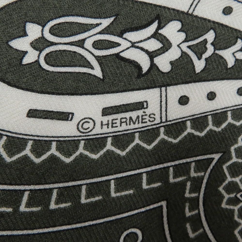 新品・2025AWエルメスカシシル140シュヴァルドゥクールバンダナ白黒