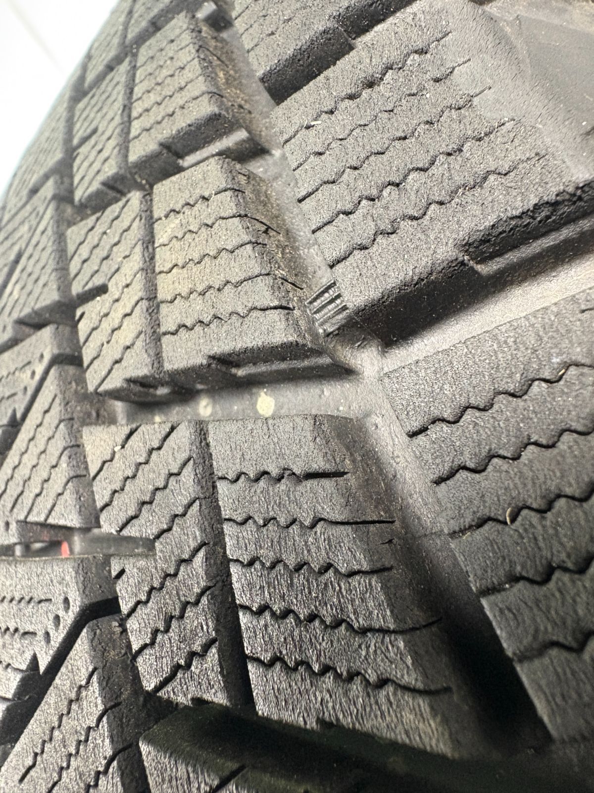 ブリヂストン DM-V1