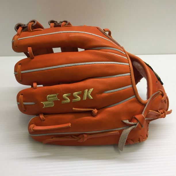 中古品 エスエスケイ SSK プロエッジ 軟式 内野手用オーダーグローブ 