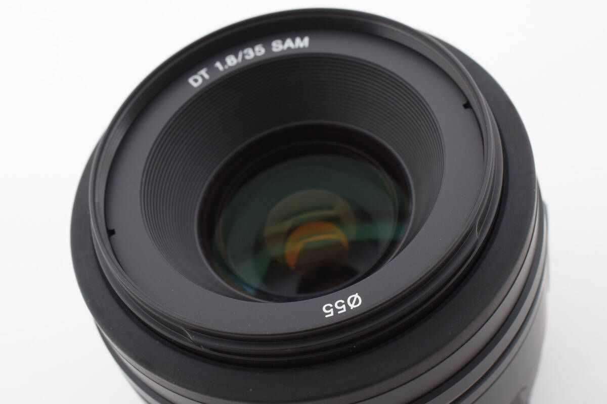 ☆極上品☆ソニー SONY DT 35mm F1.8 SAM SAL35F18☆ #2053AW33