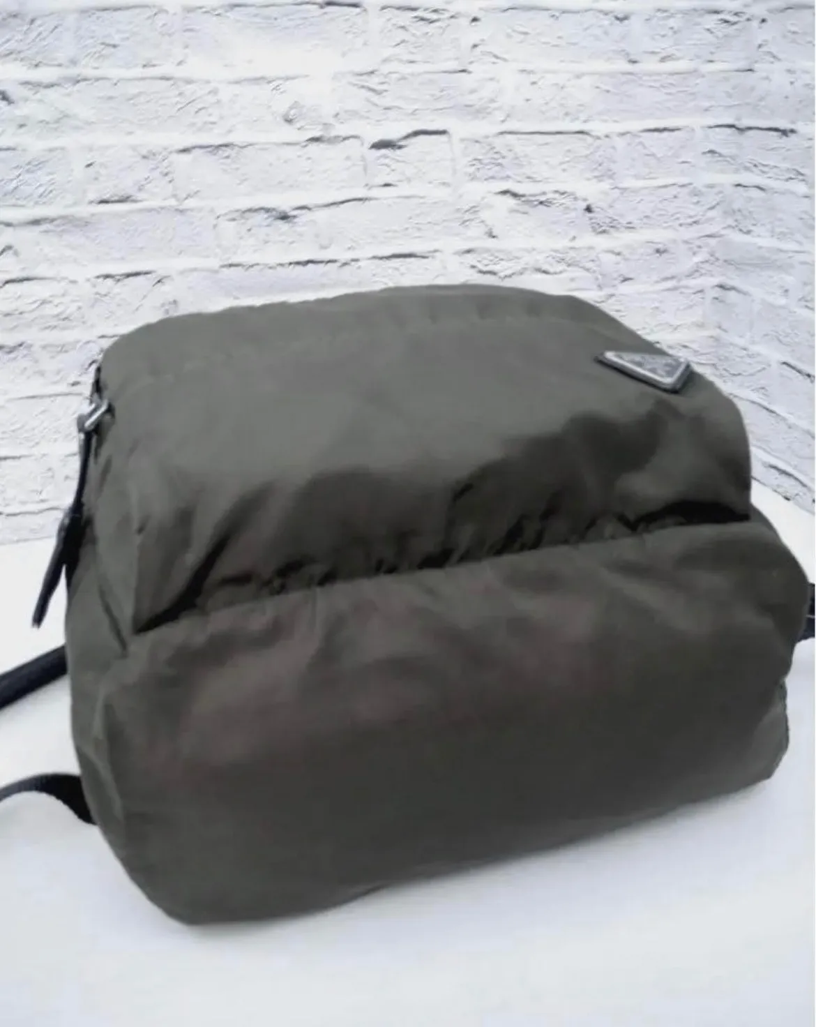 美品◇PRADA プラダ BZ0026 大容量 男女可 ミリタリー テスート