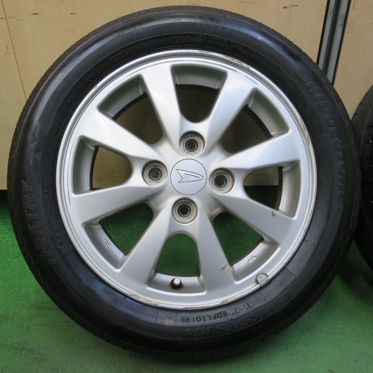 バリ溝！8.5分☆ダイハツ タント 純正 155/65R14 ブリヂストン