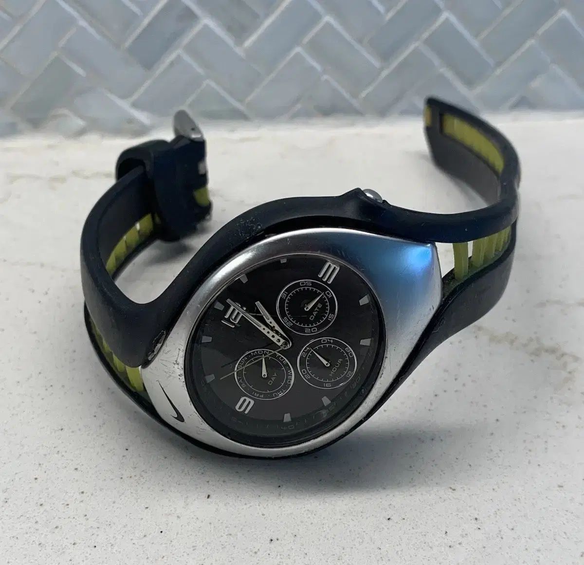 NIKE TRIAX SWIFT ナイキ トライアックススイフト 時計 ナイキNIKE時計 NIKE TRIAXSWIFT トライアックススイフト - メルカリ