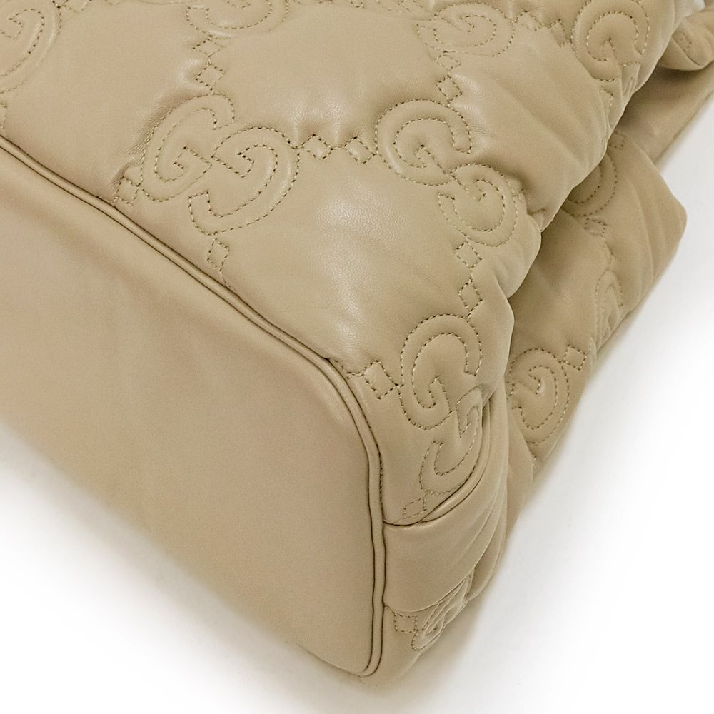 グッチ GGマトラッセ ラージ トート ハンドバッグ レザー ベージュ  