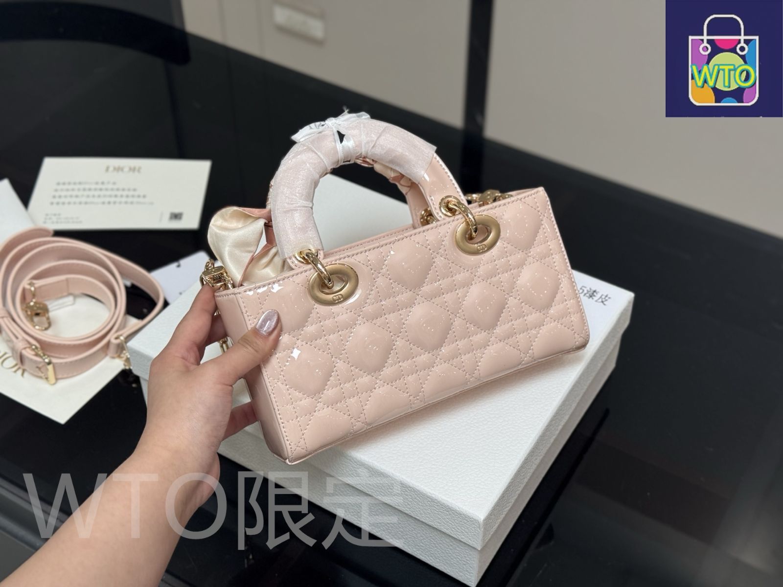 【上品で大人な私を演出♪】DIOR ハンドバッグ 今日特価】Dior ディオール レディ横型バッグ 2本ストラップ付き