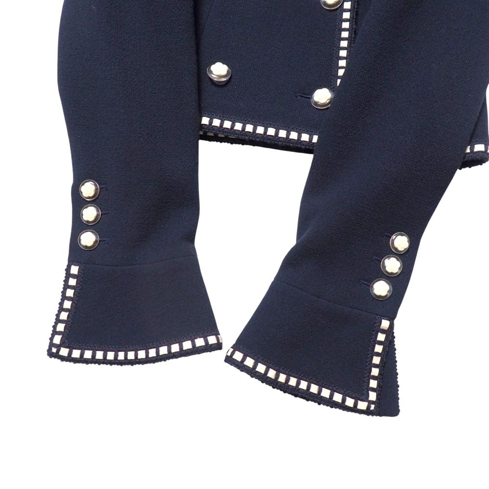 処分価格！シャネル CHANEL  【38】 ダブルスーツ 金ボタン フランス製 シャネルの金ボタンスーツ（処分価格！シャネル CHANEL 38