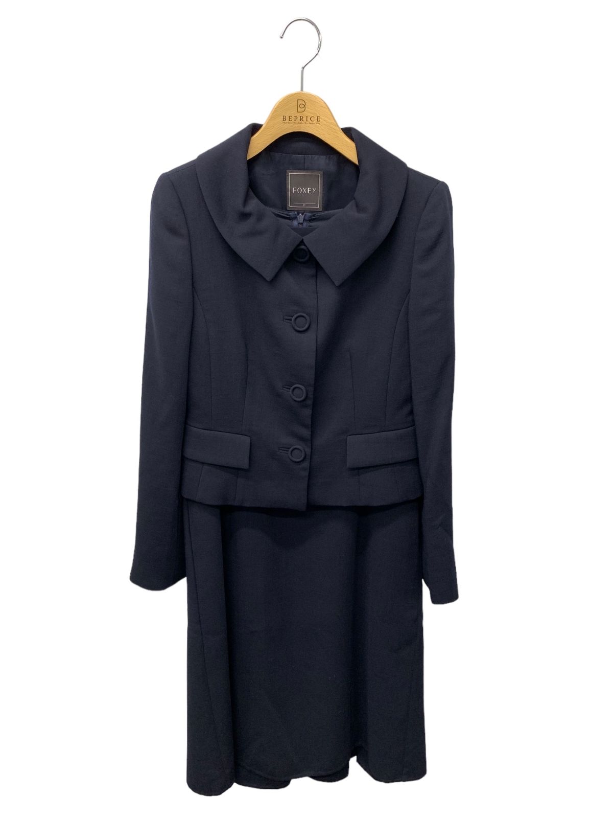 フォクシー　サクセススーツ　40サイズ 35581_592_0_1024x.jpg?v=1599016691