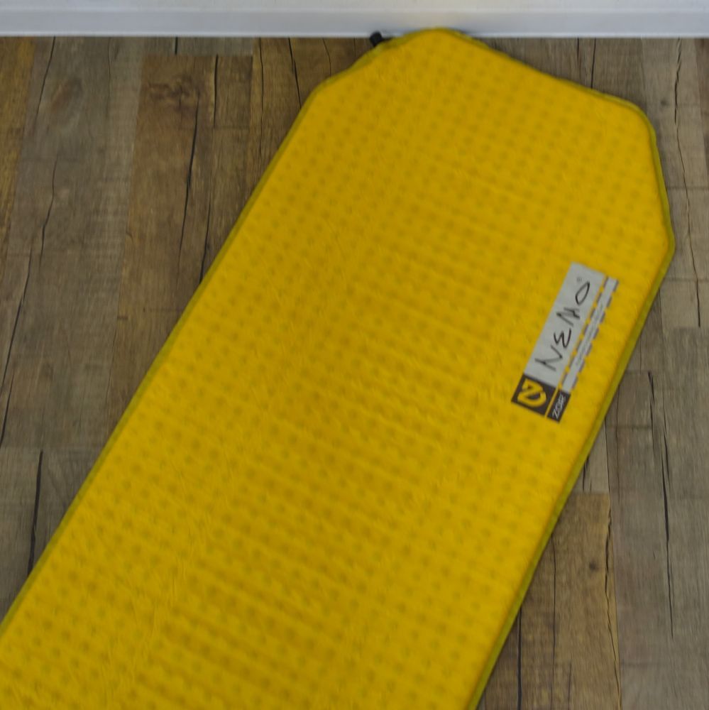 ニーモ NEMO ZOR ゾア ミディアム マミー キャンプ 登山 寝具