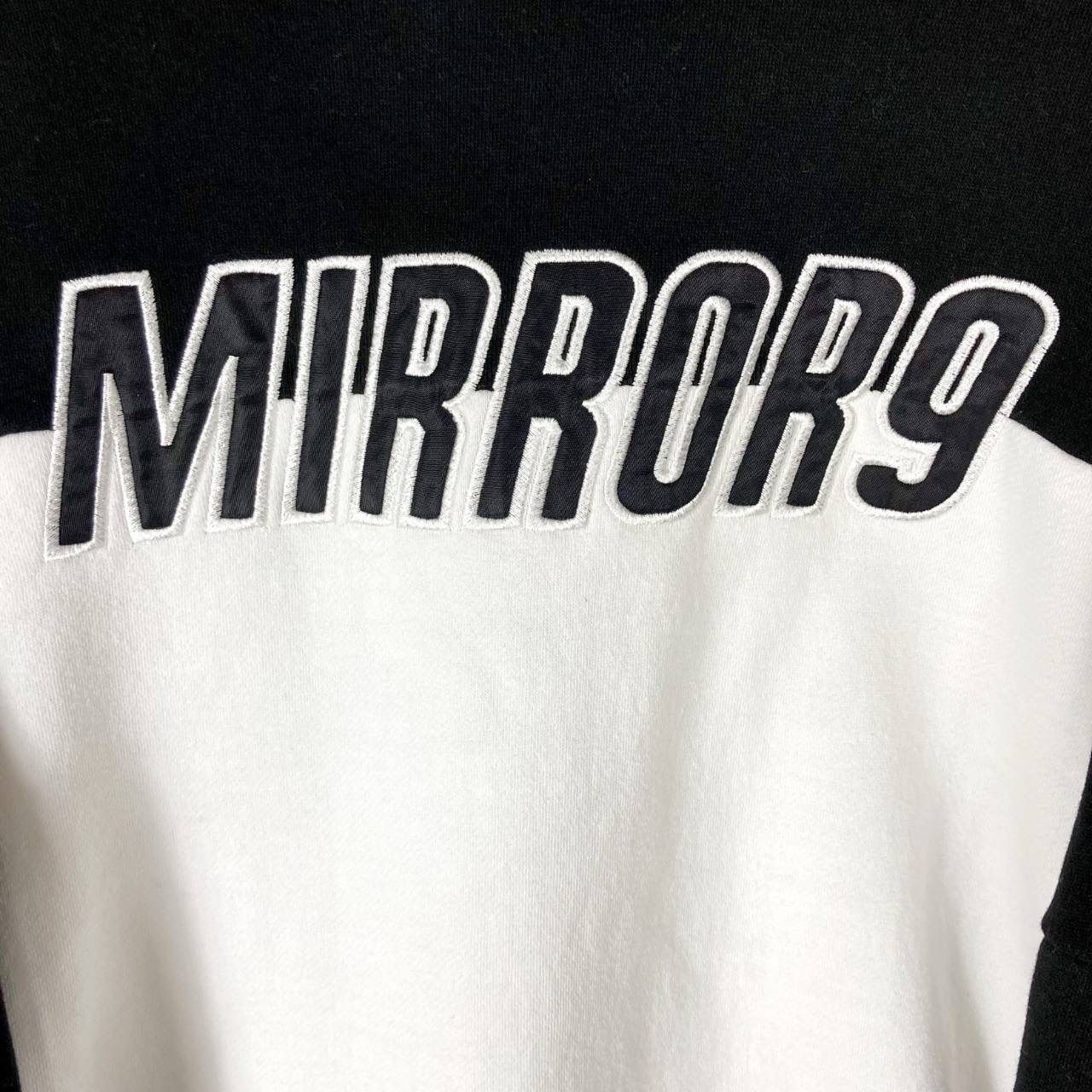 MIRROR9 ロゴ刺繍パーカー