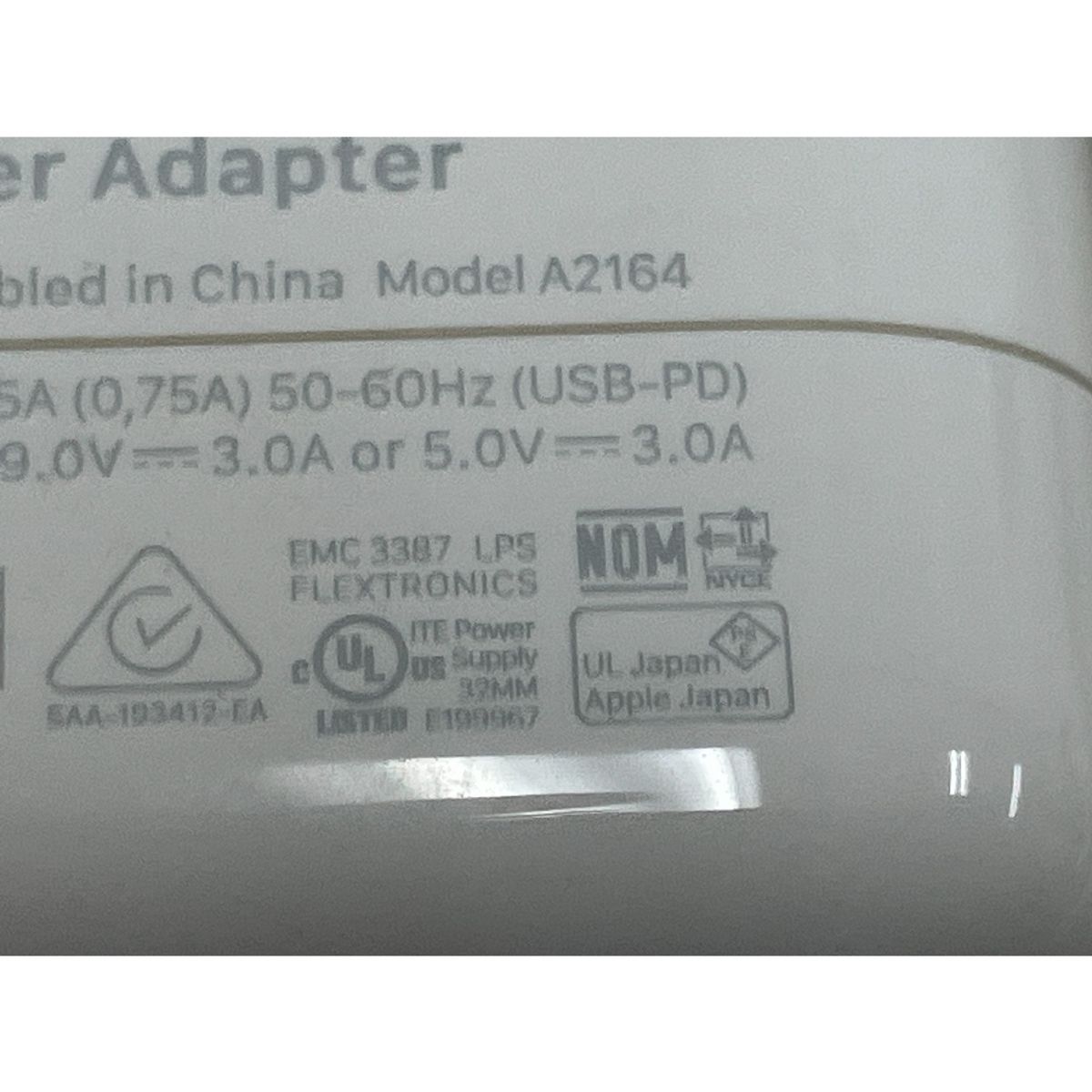 MacBook Air 2020 8GB SSD256GB 充放電回数97回 MacBook Air 2020（13インチ）256GB/8GB E74 - メルカリ