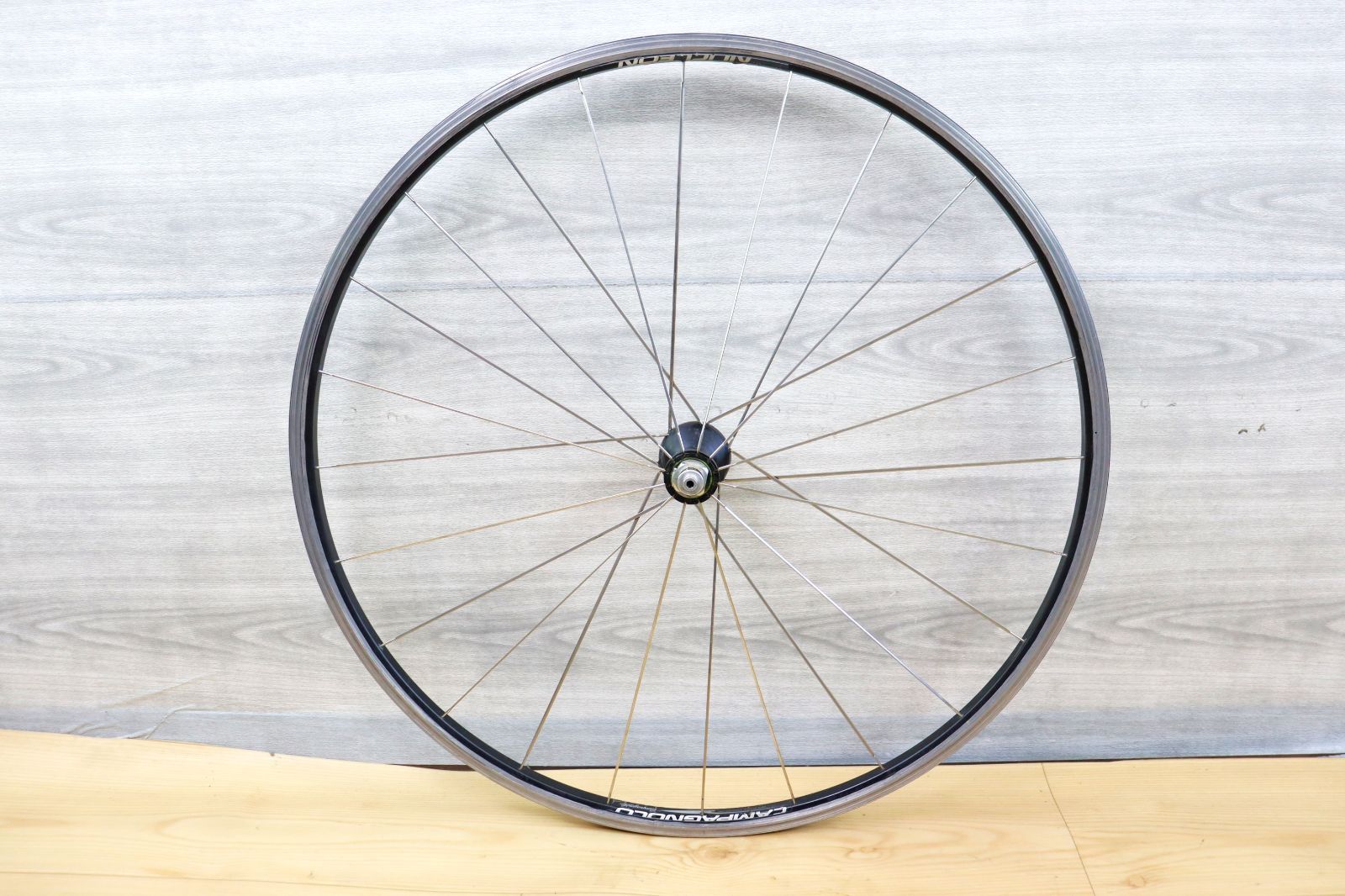 Campagnolo カンパニョーロ Nucleon ニュークリオン／完組
