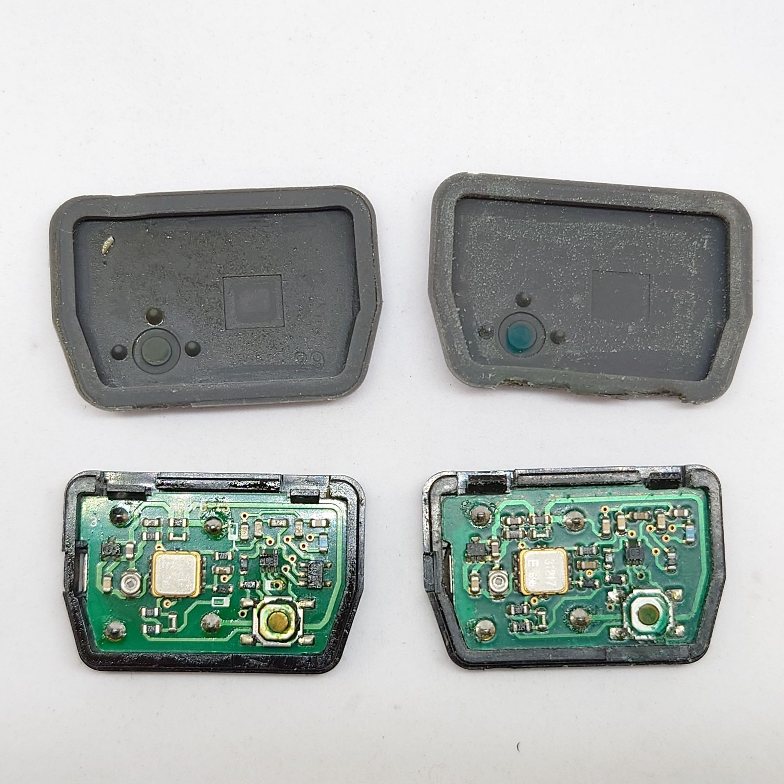スズキ・1ボタン・純正同等の基盤付き ジャックナイフ型キーレス