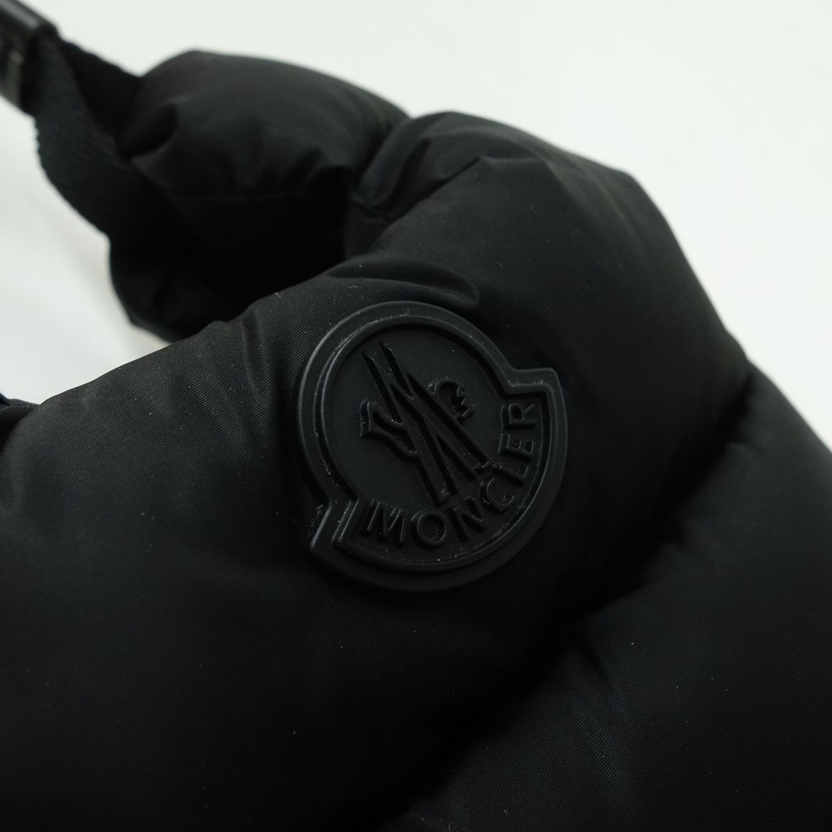 MONCLER モンクレール