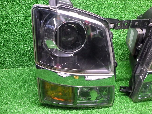 車 ワゴンR RR ヘッドライト左右 HID MH21S/22S 100-59052 スズキ